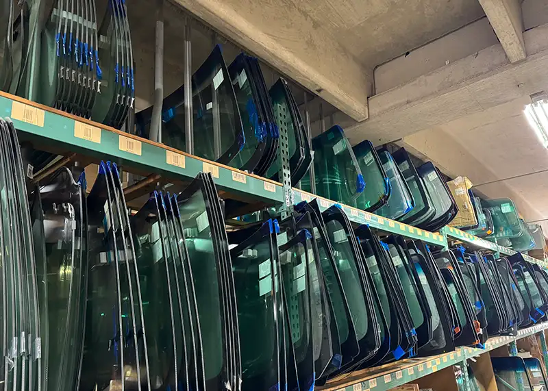 AUTO GLASS REPAIR & REPLACEMENT